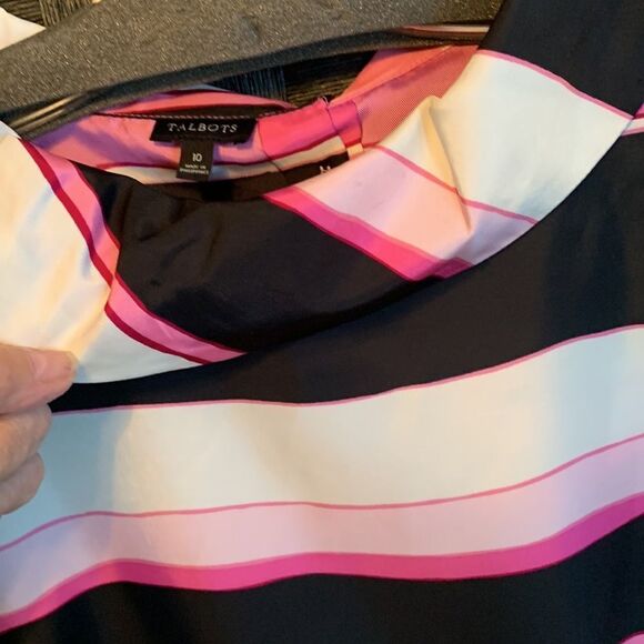 Talbots size 10 sleeveless multicolor striped pink/black blouse - Picture 7 of 9